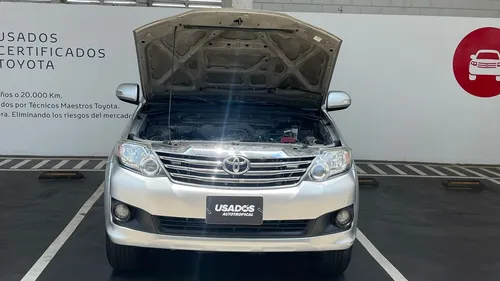 Toyota Fortuner 2.7l 4x2