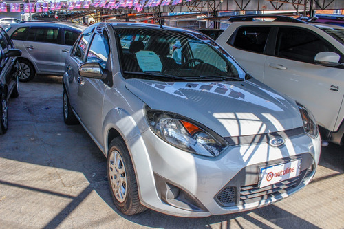 Imagem 2 de 4 de Ford Fiesta
