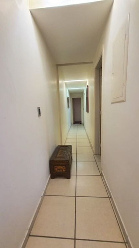 Imagem 7 de 30 de Ponta Da Praia - 3 Suites, 2 Garagens. Predio C/ Lazer Total - Ap6911