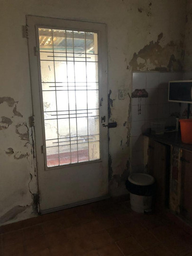 Imagen 4 de 14 de Local Con Casa En Venta En Manzanares Pilar