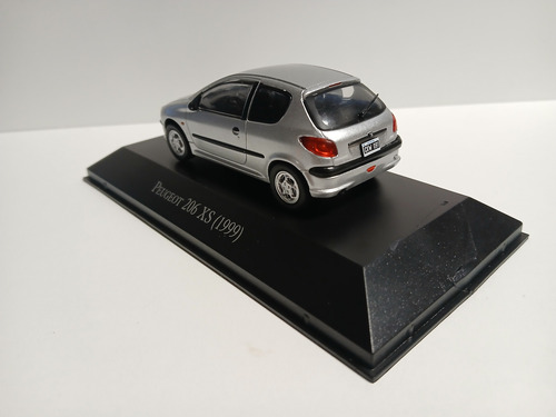 Autos Inolvidables Argentinos Salvat Escala 1.43 Fallados Peugeot 206 Xs 1999
