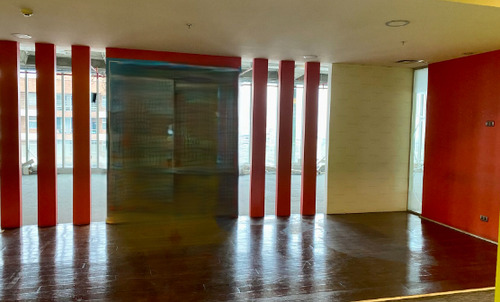 (ofi) Oficina Con Entrega Inmediata En Av. Apoquindo