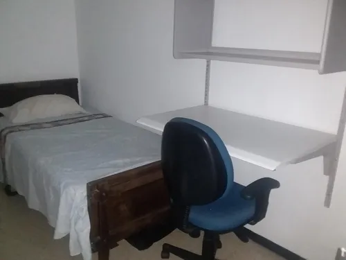 Chuao ,se Alquila Habitacion P7l