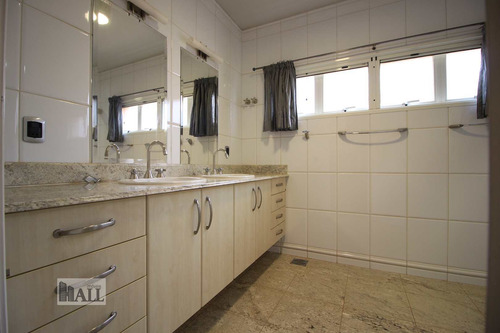 Casa À Venda No Condomínio Damha I Com 5 Quartos E 6 Vagas - V5997