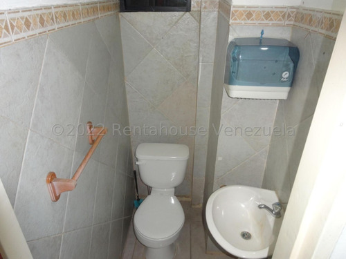 Imagen 9 de 30 de Mls#22-28915. Se Alquila Casa Comercial En La California Norte.a.a