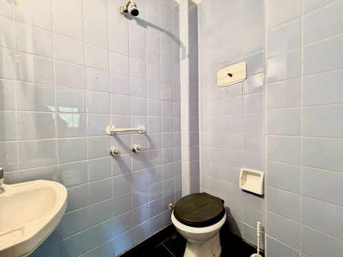 Venta Departamento 4 Ambientes / Frente Chacarita