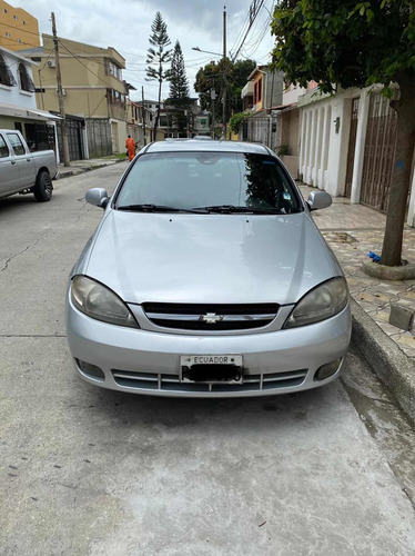 Optra 2006 Hatchback .