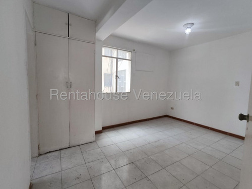 Ip Vendo Apartamento En Altamira 25-23743