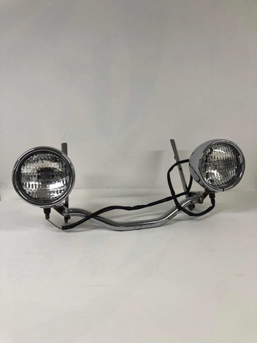 Imagen 2 de 4 de Barra Con Faros Auxiliares Ge Para Harley Davidson Fat Boy