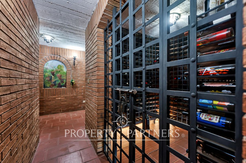 Excelente Casa Estilo Chileno, En Santuario Del V...