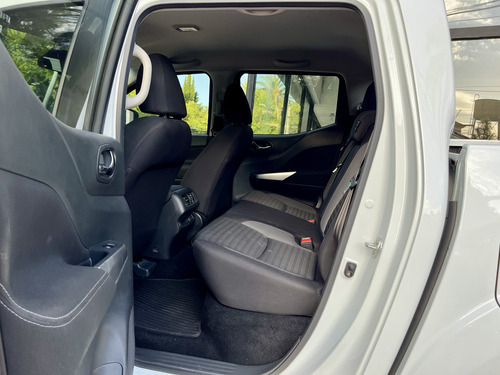 Nissan Frontier 2.3t Xe 4x2 At L22