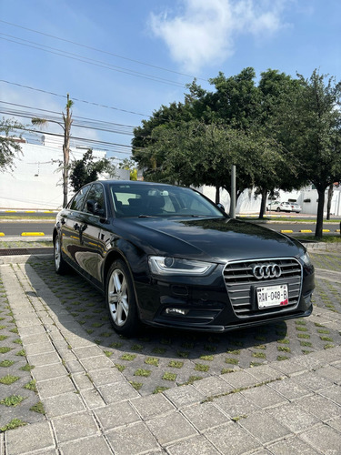 Audi A4 2.0 T Luxury Mt