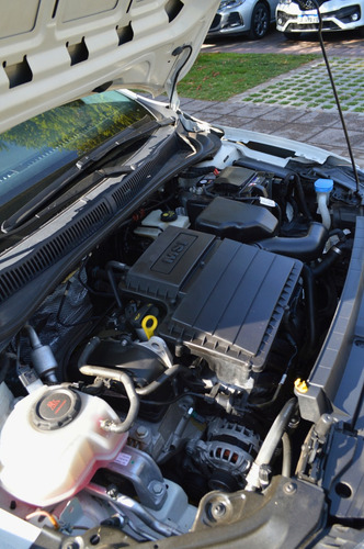 Volkswagen Virtus 1.6 Msi Trendline