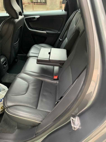 Volvo Xc60 2017 2.0 T5 R-design Drive-e 5p