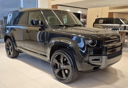 Land Rover Defender 110 5.0 V8 Awd