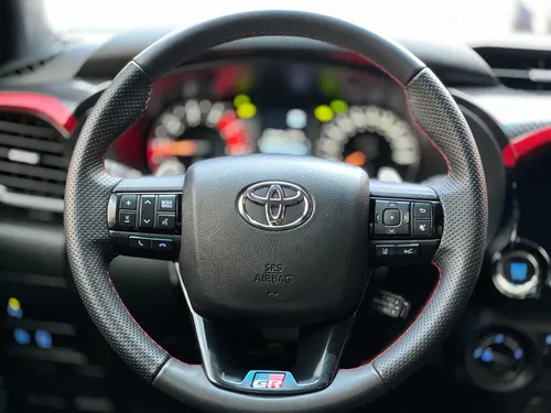 Toyota Hilux 2.8 Gr-S