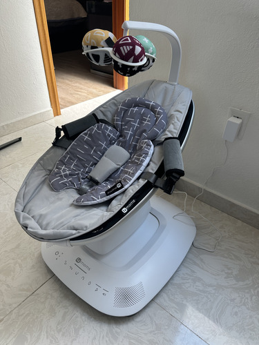 4 Moms Última Generación, Columpio Bebé 0-6 Meses (Usado)
