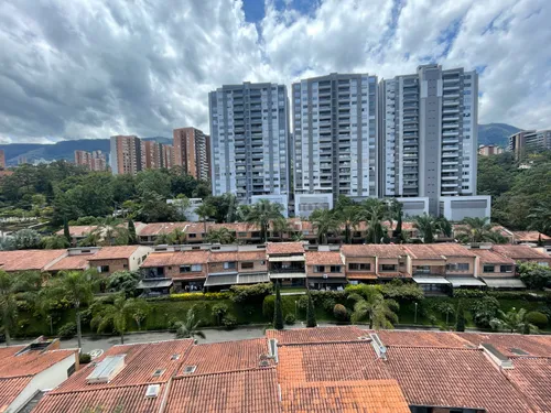 Apartamento En Venta En Benedictinos. Cod V776062
