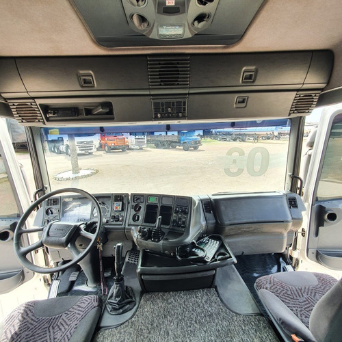 Imagem 11 de 15 de Caminhão Scania R124 420 Cavalo 6x2 Trucado 2008 - R420