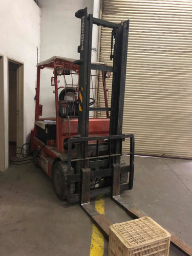 Imagen 11 de 14 de Autoelevador Toyota 2.5tn Funcionando,c/bateria Y Cargador