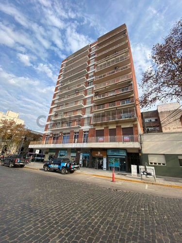 Venta Departamento 4 Amb Disposición Frente, En Pleno Centro De San Miguel