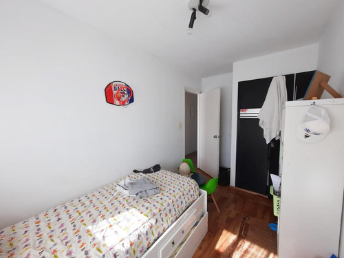 Imagen 12 de 13 de Venta Apartamento 2 Dormitorios Y 2 Baños, Piso Alto, Bien Ubicado, Muy Luminoso!