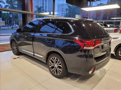 Mitsubishi Outlander 3.0 gt 4x4 v6 24v