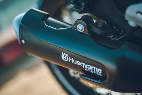 Imagen 8 de 15 de Husvarna Svartpilen 401 Motor 4 Tiempos, Abs, Encendido Elec
