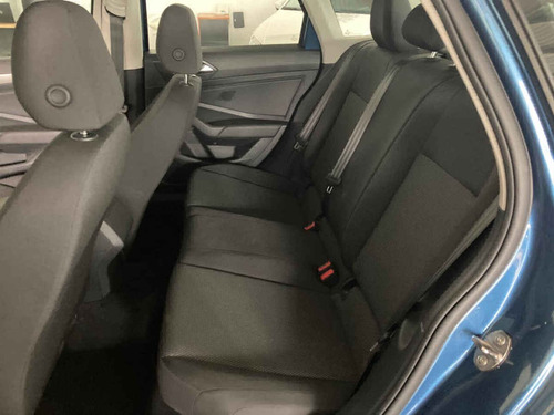 Imagen 7 de 7 de Volkswagen Jetta 2019 4p Trendline L4/1.4/t Man
