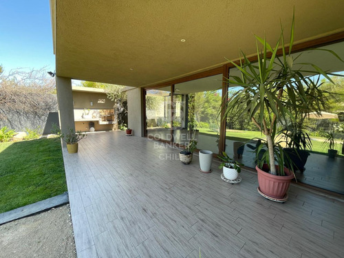 Condominio Terrazas De Chicureo I Mediterránea I Colegios