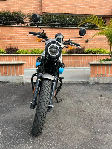 Royal Enfield Scram411 2023 Moto En Excelente Estado
