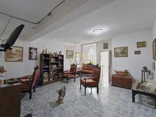 Casa Comercial Urb. Camoruco