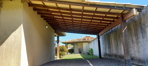 Casa De 3 Quartos E 5 Banheiros