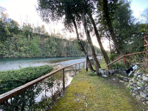 Z O N A S U R . C L Casa Orilla Río Toltén 18 Km Villarrica