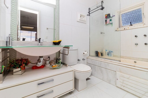 Imagem 29 de 30 de Apartamento À Venda No Bairro Jardim Itu - Porto Alegre/rs - O-27690-45124