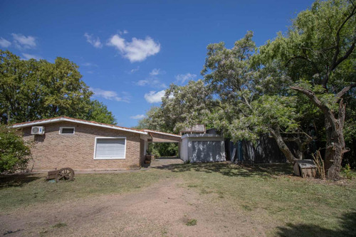 Vendo Casa Quinta Con Galpón En Paso De La Arena