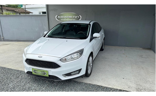 Ford Focus 2.0 SE PLUS FASTBACK 16V FLEX 4P POWERSHIFT