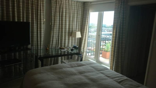 Imagen 10 de 24 de Departamento En Recoleta. 2 Dormitorios (1 En Suite) . Amplia Terraza