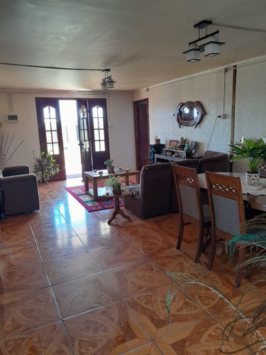 Parcela Con Casa 96 M2, 3 Dorm. 1 Baño Marchigue