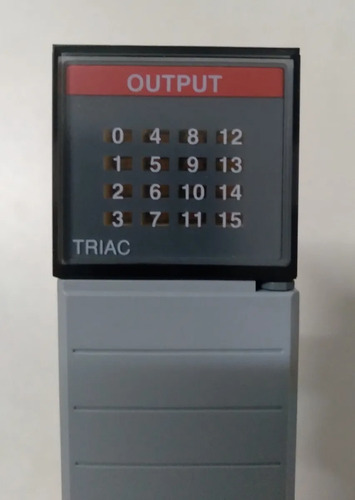 Modulo De Saída - Allen Bradley 1746-oa16 Ser D (Usado)