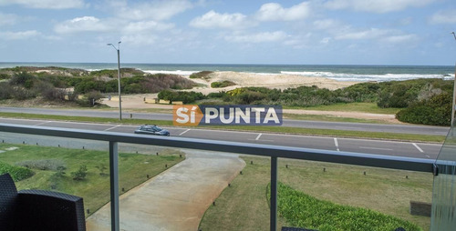 Imagen 2 de 13 de Apartamento En Venta - Brava