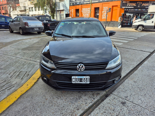 Volkswagen Vento 2.5 Luxury 170cv