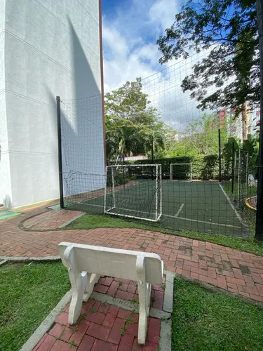 Apartamento En Arriendo En Urbanización La Flora. Cod A11591