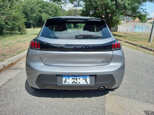 Peugeot 208 1.6 Road Trip