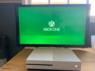 Xbox One S 500gb + 2 Juegos + Cables Impecable Envio Gratis