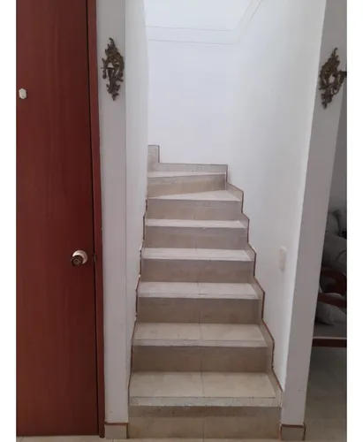 Venta Casa De 182mts2 En Condominio En Alfaguara, Jamundí 8865.