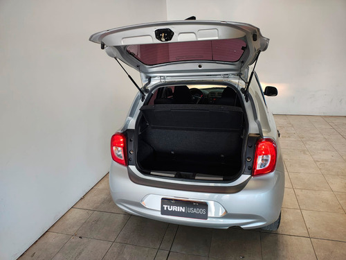 Nissan March 1.6 Active 107cv
