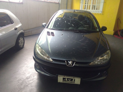 Peugeot 206 1.4 Presence 8v Gasolina 4p Manual
