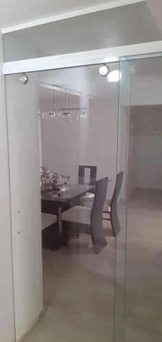 Ventas E Instalaciones De Ventanas,puertas,duchas Panoramica