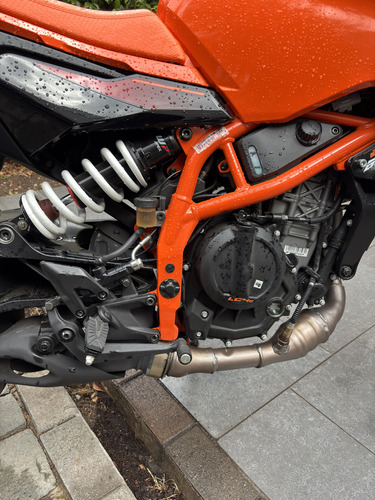 Duke 390 Recién Comprada